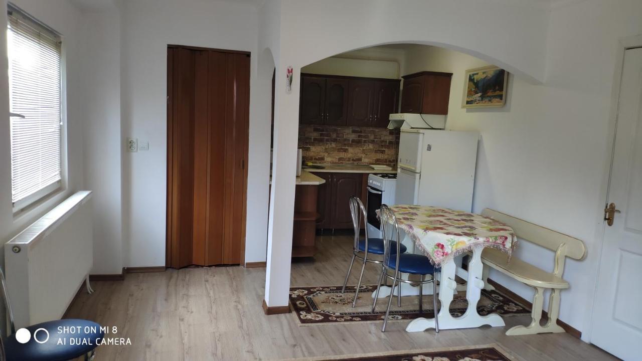 Роман Běrehovo Exteriér fotografie