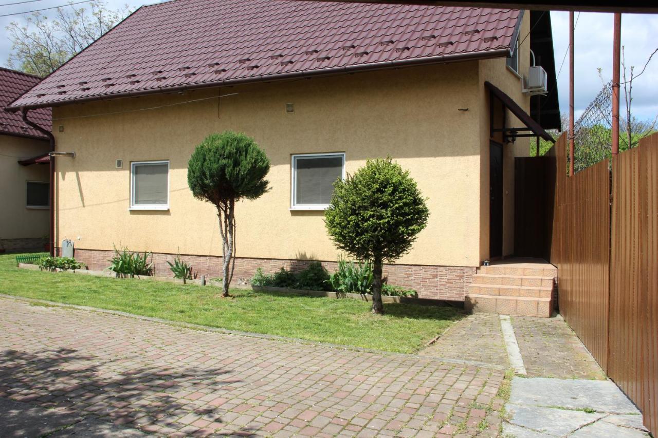 Роман Běrehovo Exteriér fotografie